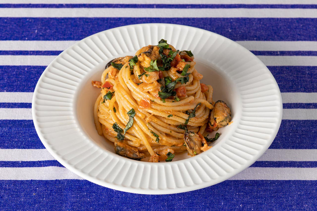 Spaghettoni senatore cappelli ai frutti di mare